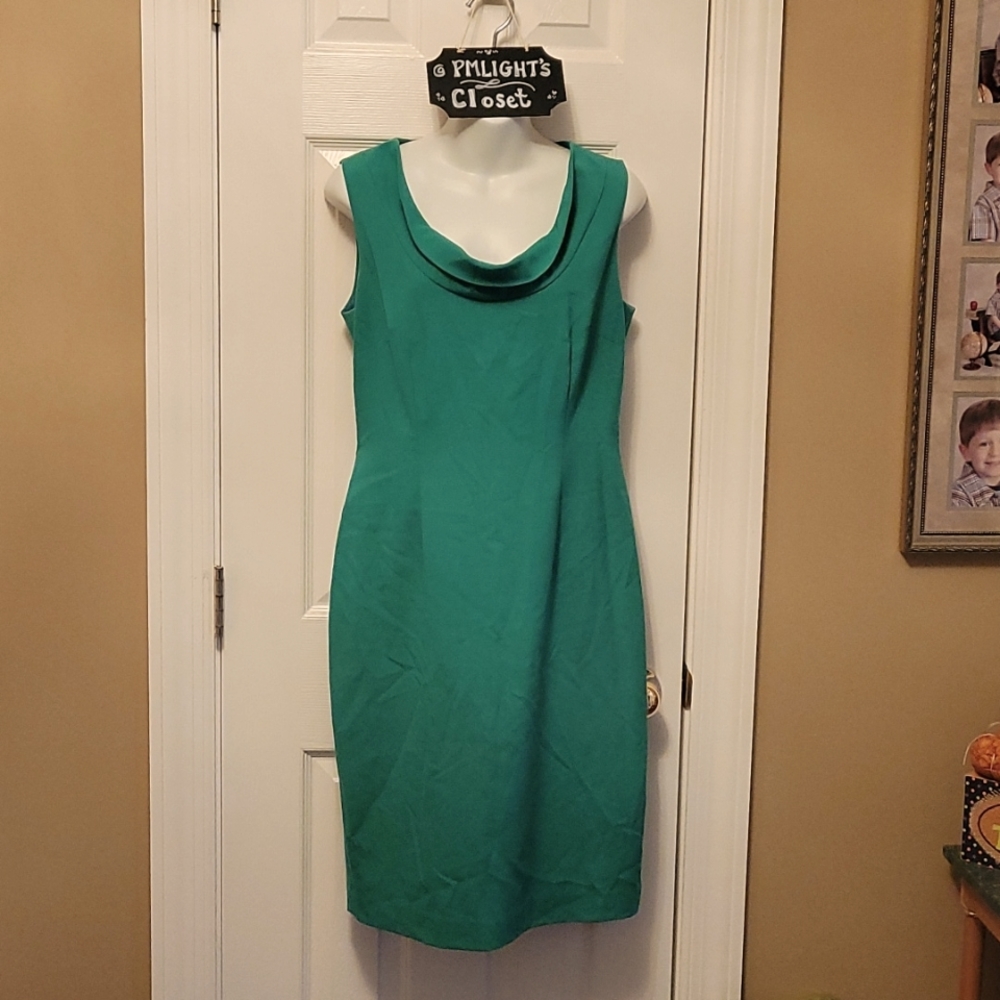 Calvin Klein Emerald Green Sleeveless Dress Size 6 Lined Cowl Neck